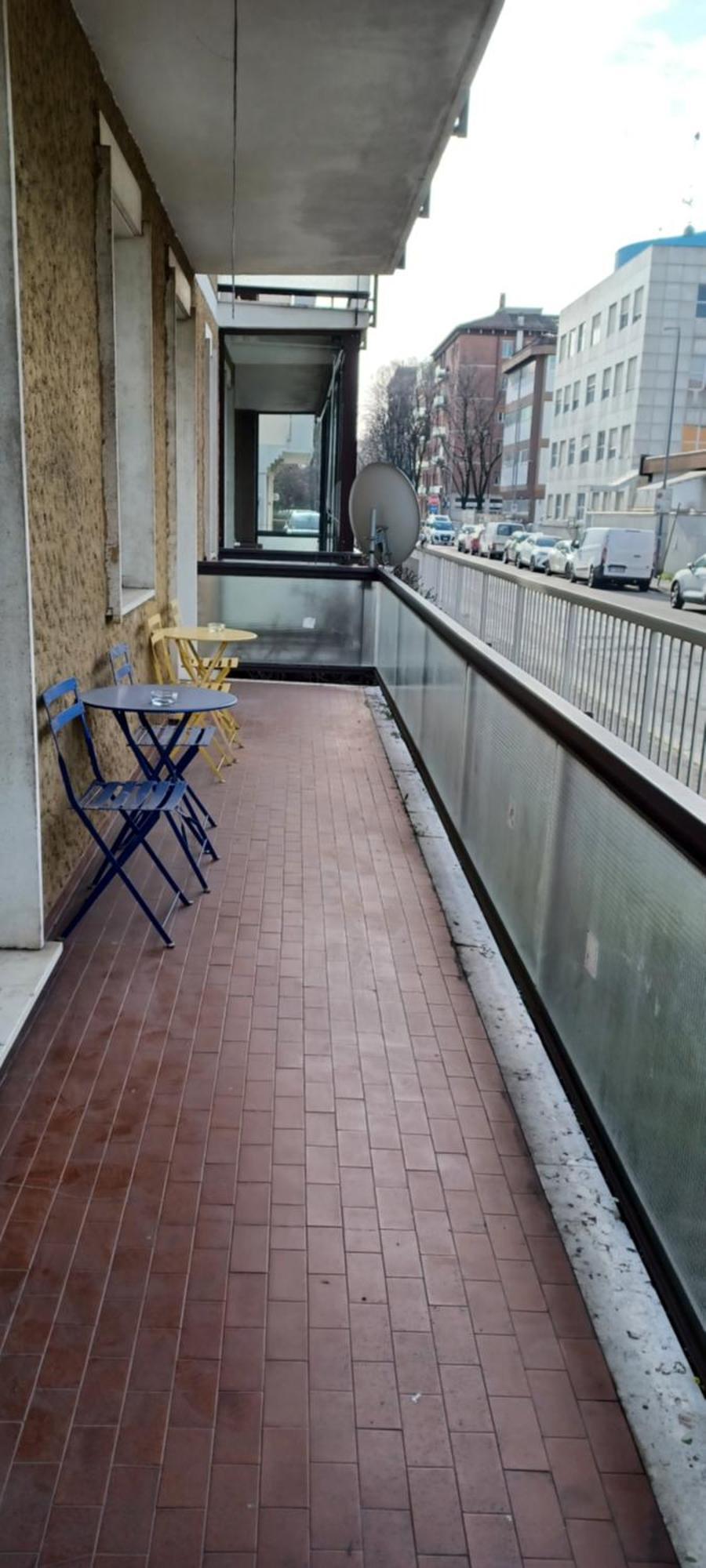 Emmanueli65 Fronte Clinica Per 4 Matrimoniale E Castello Bed & Breakfast Пиаченца Екстериор снимка