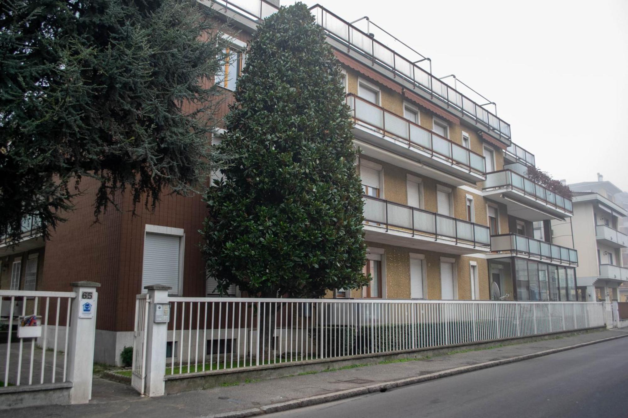 Emmanueli65 Fronte Clinica Per 4 Matrimoniale E Castello Bed & Breakfast Пиаченца Екстериор снимка